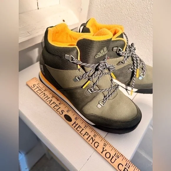 Adidas Snowpitch Green Gold  High Top Sneaker Hiker Grip  Men’s  Big Kid 5.5 - Picture 13 of 13